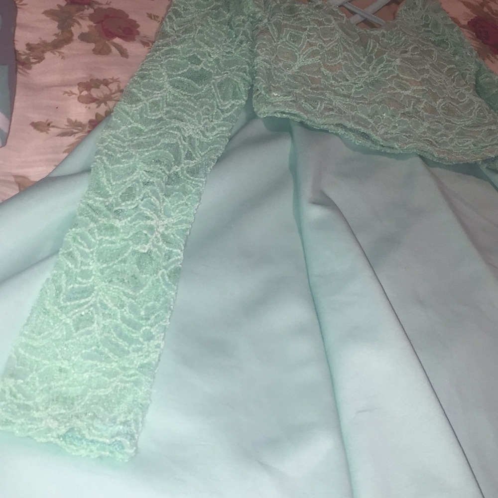 Mint color long sleeve shirt & long skirt set 💚💙